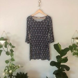 Whimsical flower print viscose dress.